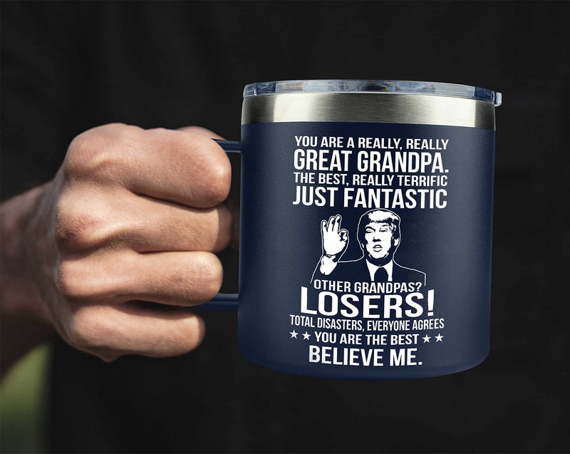 AMAZPRINTS هدايا AMAZPRINTS للجد - كوب مضحك لعيد الميلاد المجيد - 14oz أزرق داكن - Image 5